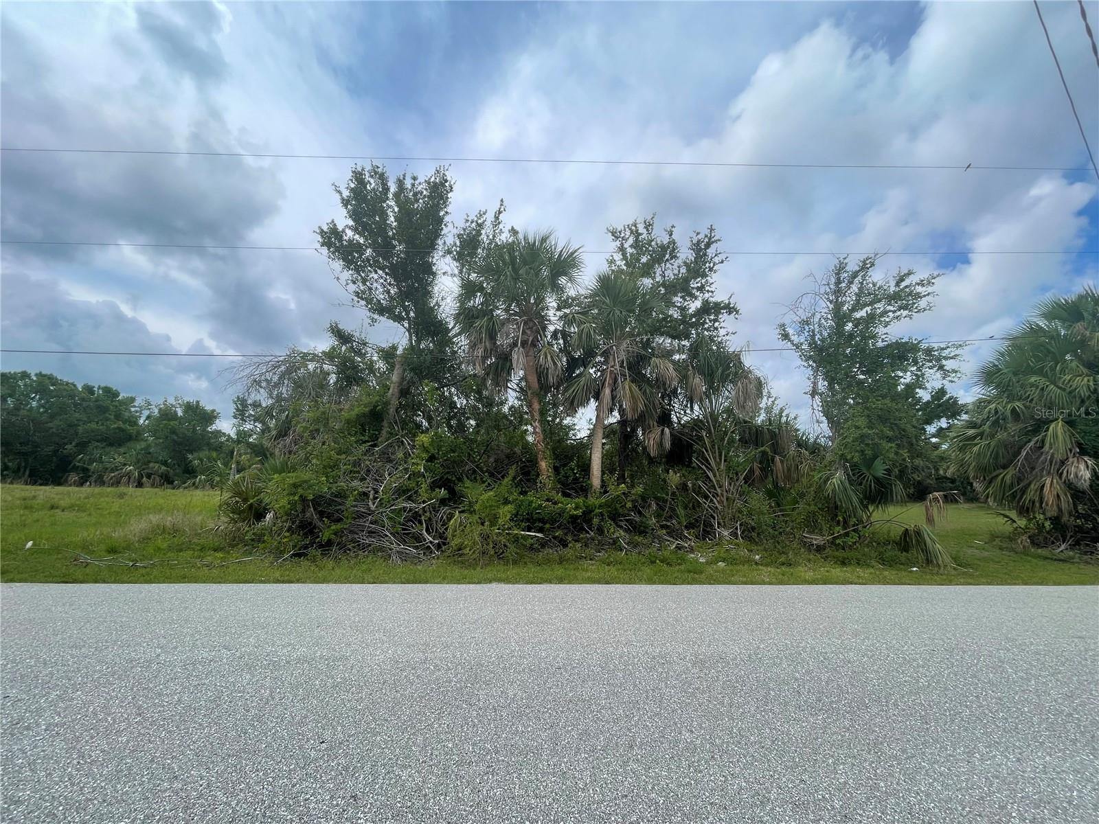 28387 ROYAL PALM DR