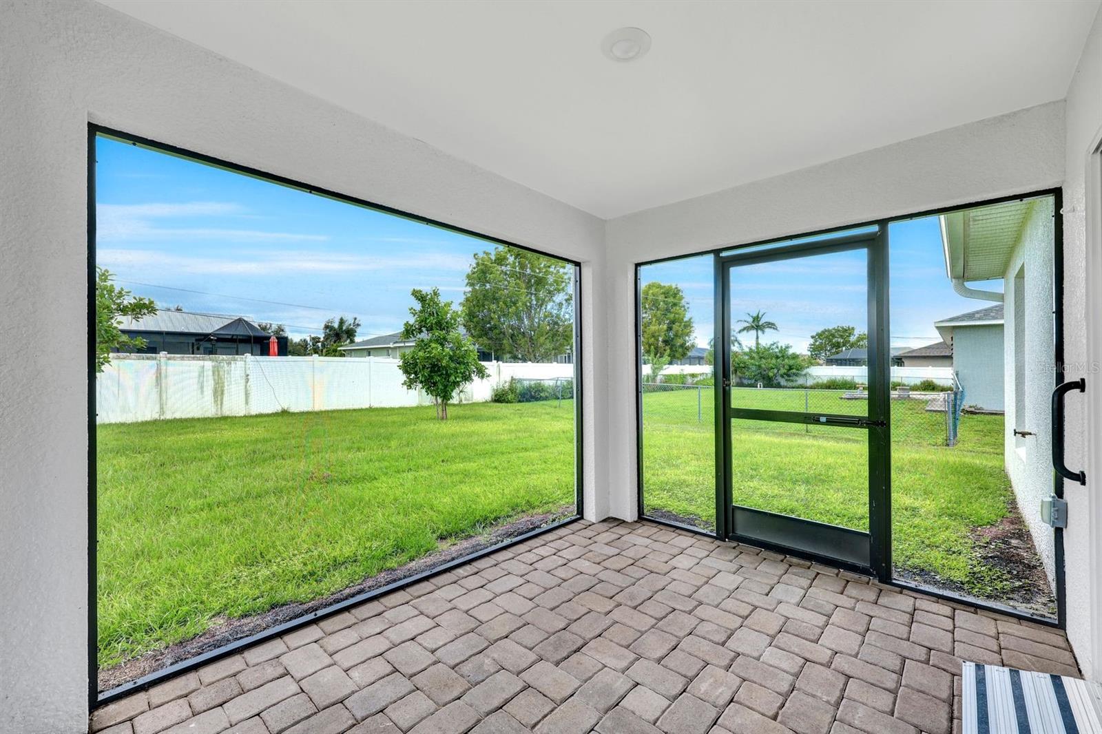 1314 SW 35TH TER