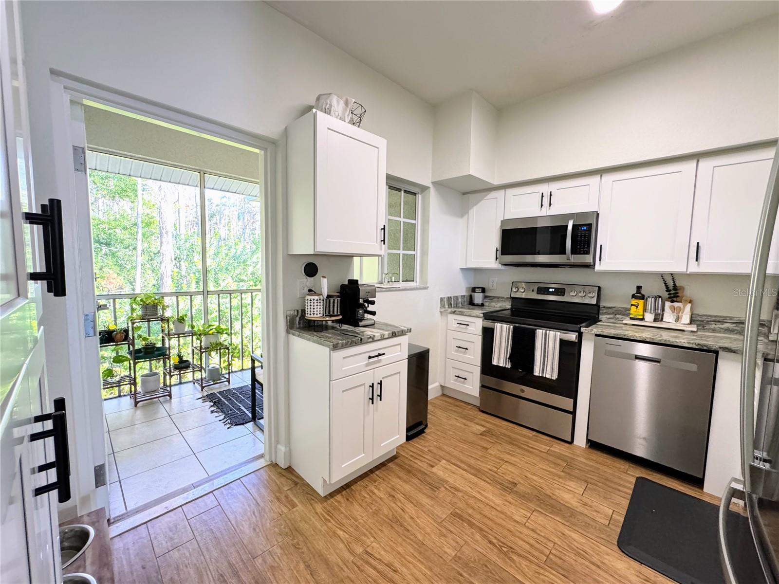 8423 BERNWOOD COVE LOOP #410