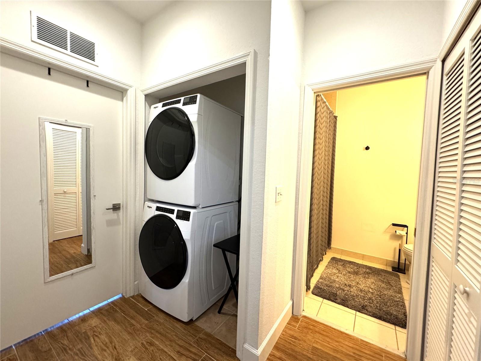 8423 BERNWOOD COVE LOOP #410