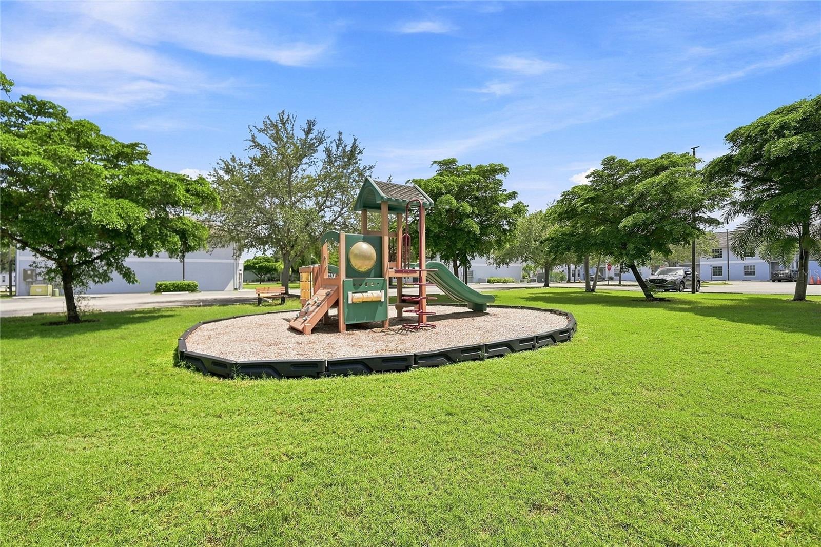 8423 BERNWOOD COVE LOOP #410