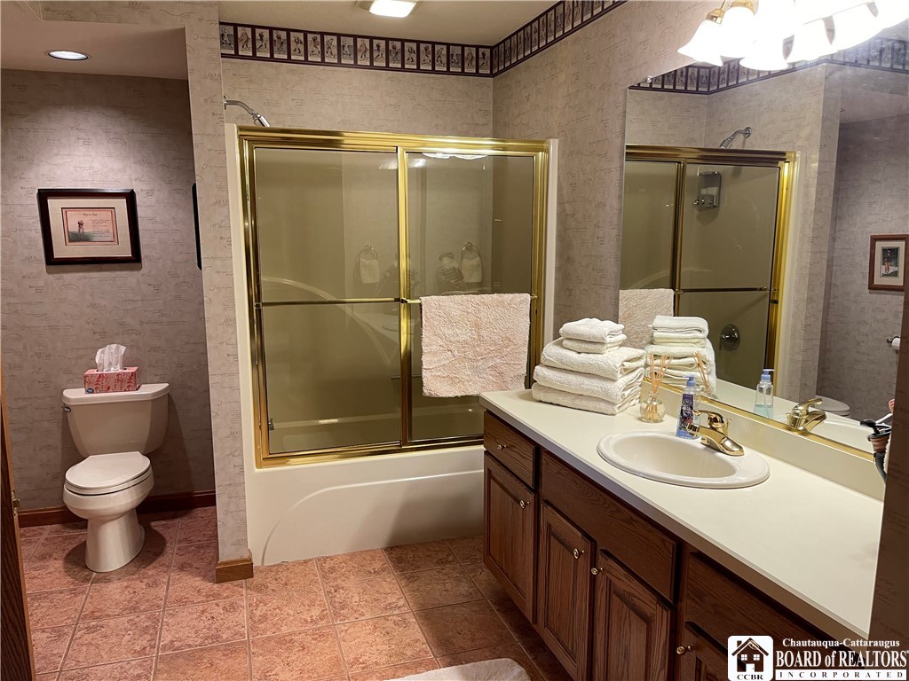8247 Canterbury Drive 8247