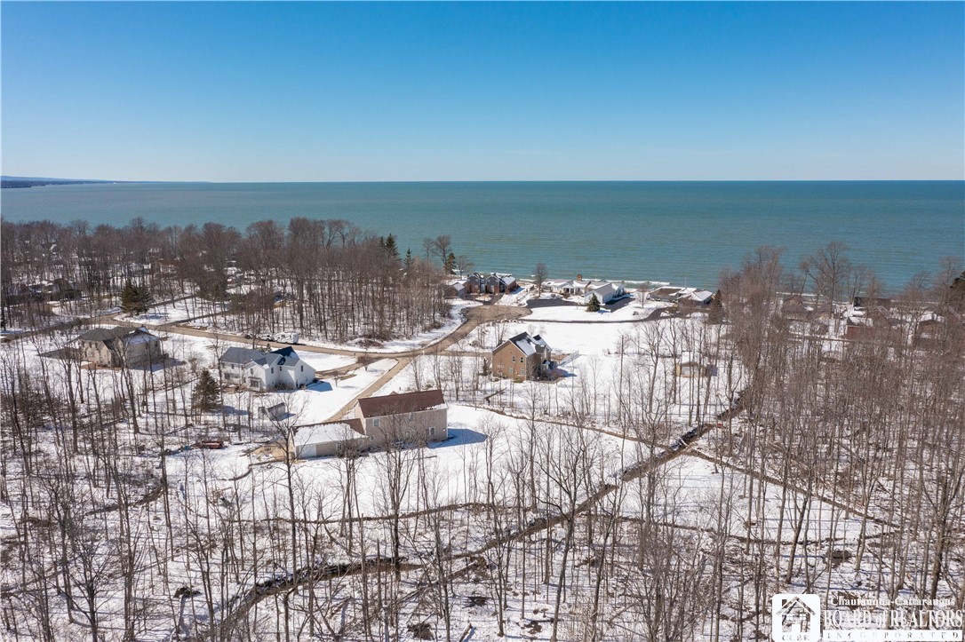 10 Beach Place