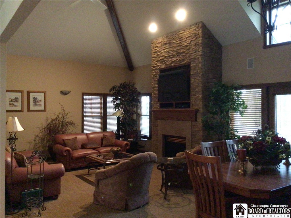 8419 Highlands Drive