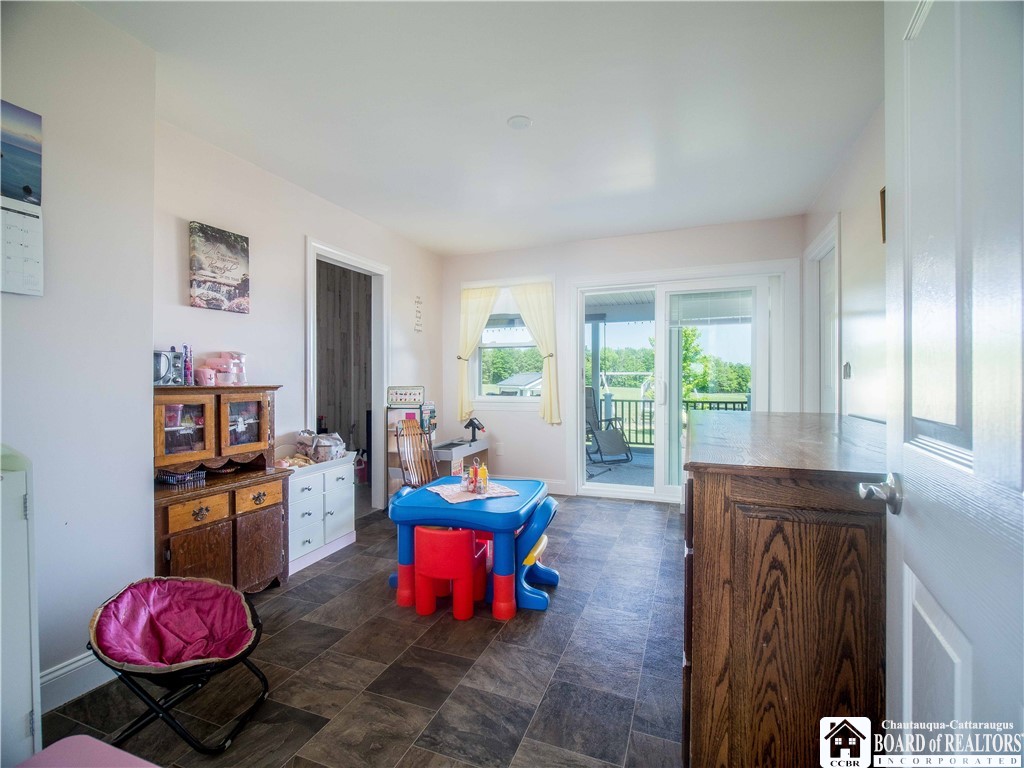 7852 Freeman Road