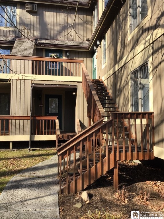 4428 Old Road Camelot