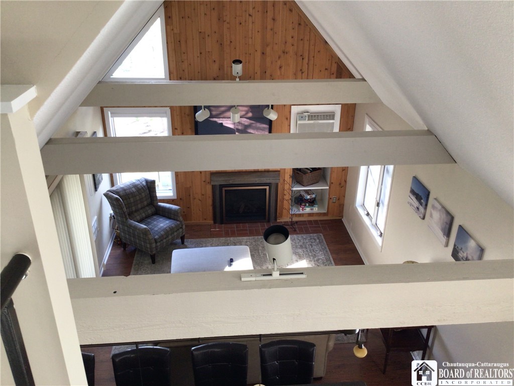 4428 Old Road Camelot
