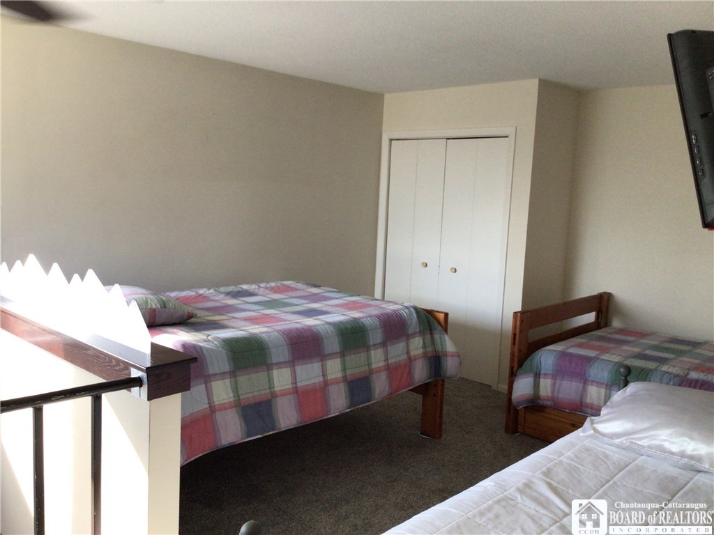 4428 Old Road Camelot