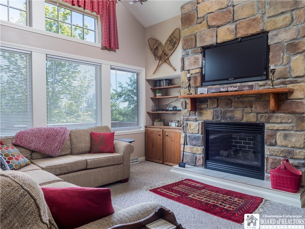8016 Canterbury Drive