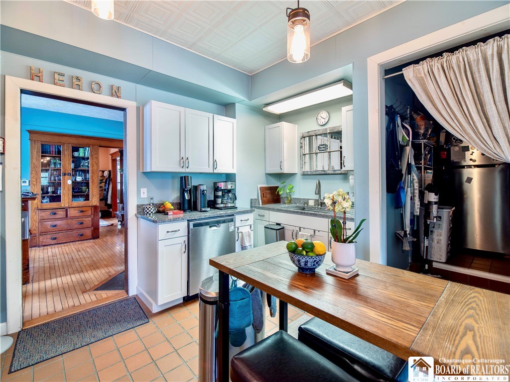 10412 Main Street