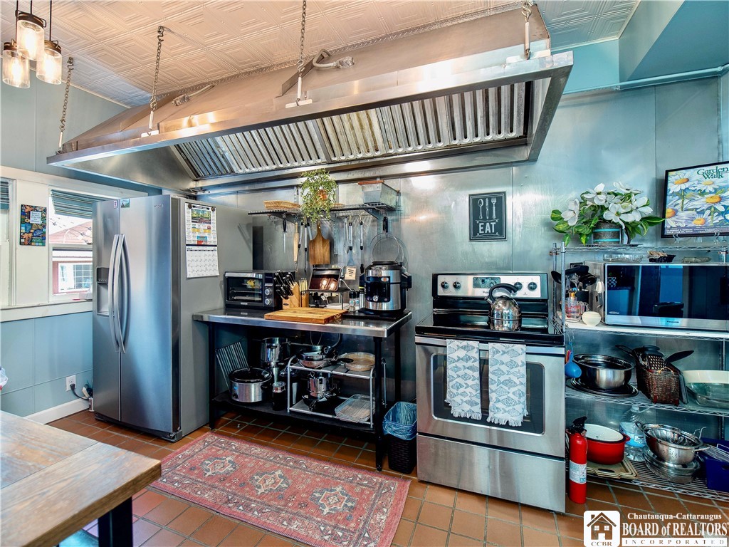10412 Main Street