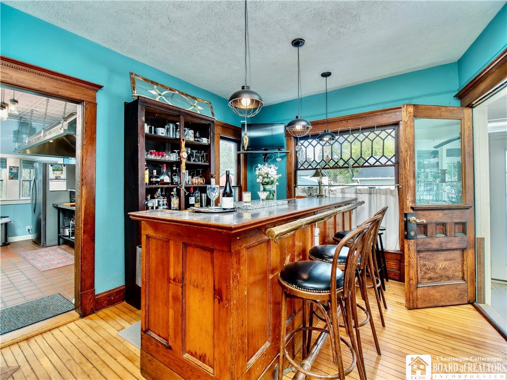 10412 Main Street