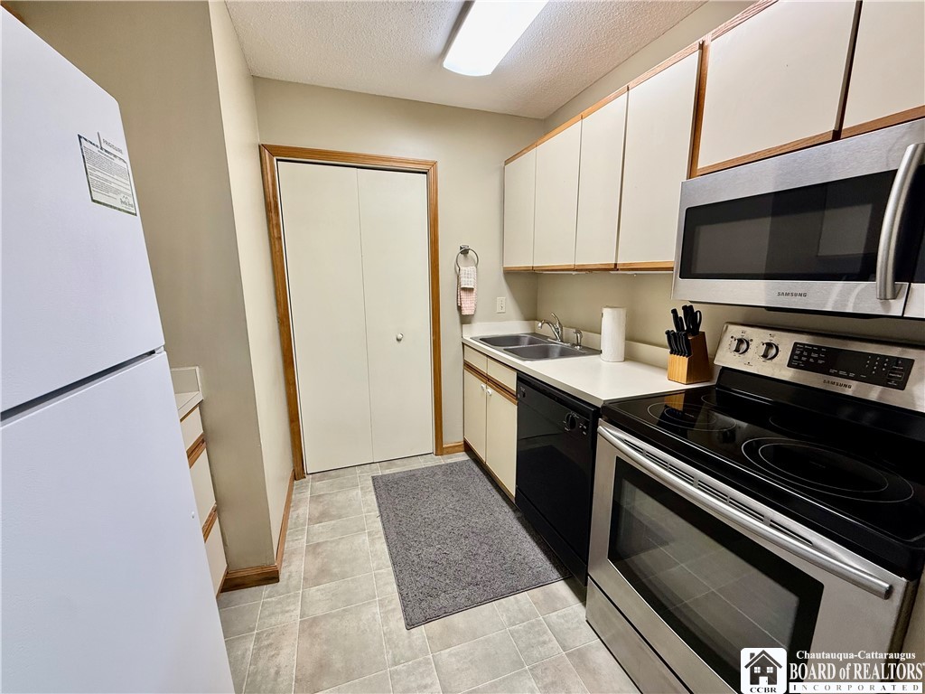 4412 Old Road Camelot 4412