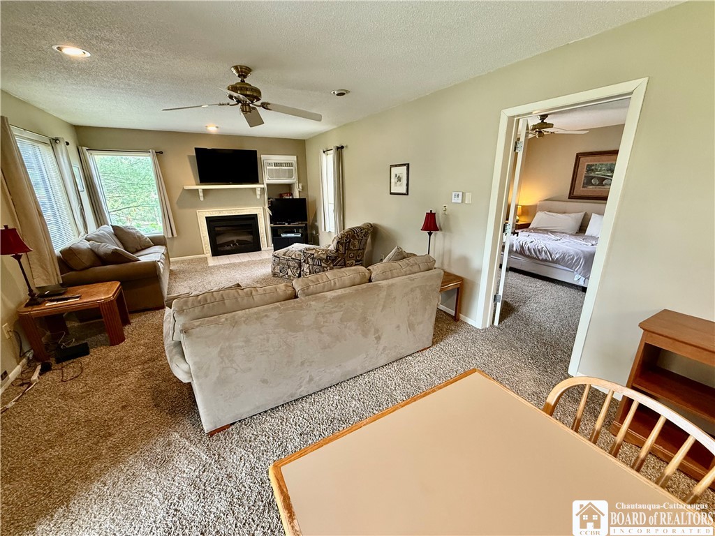 4412 Old Road Camelot 4412