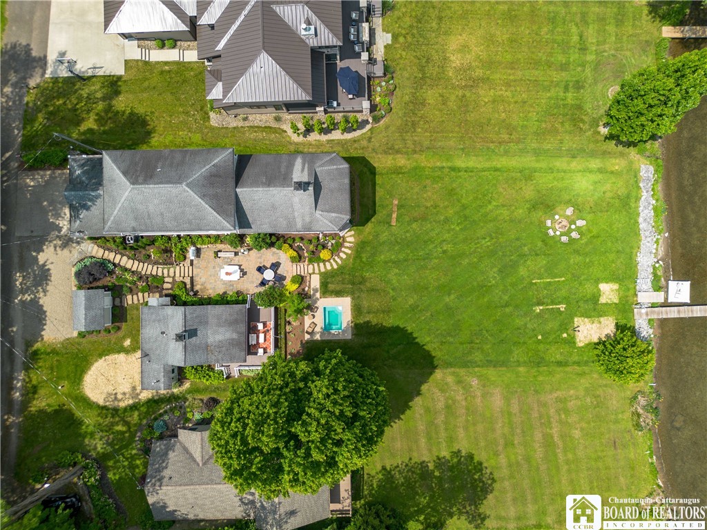 5024 and 5028 Katawka Road