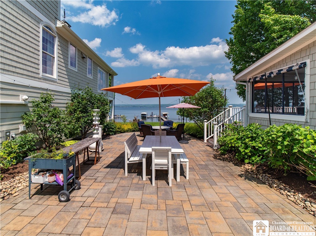 5024 and 5028 Katawka Road