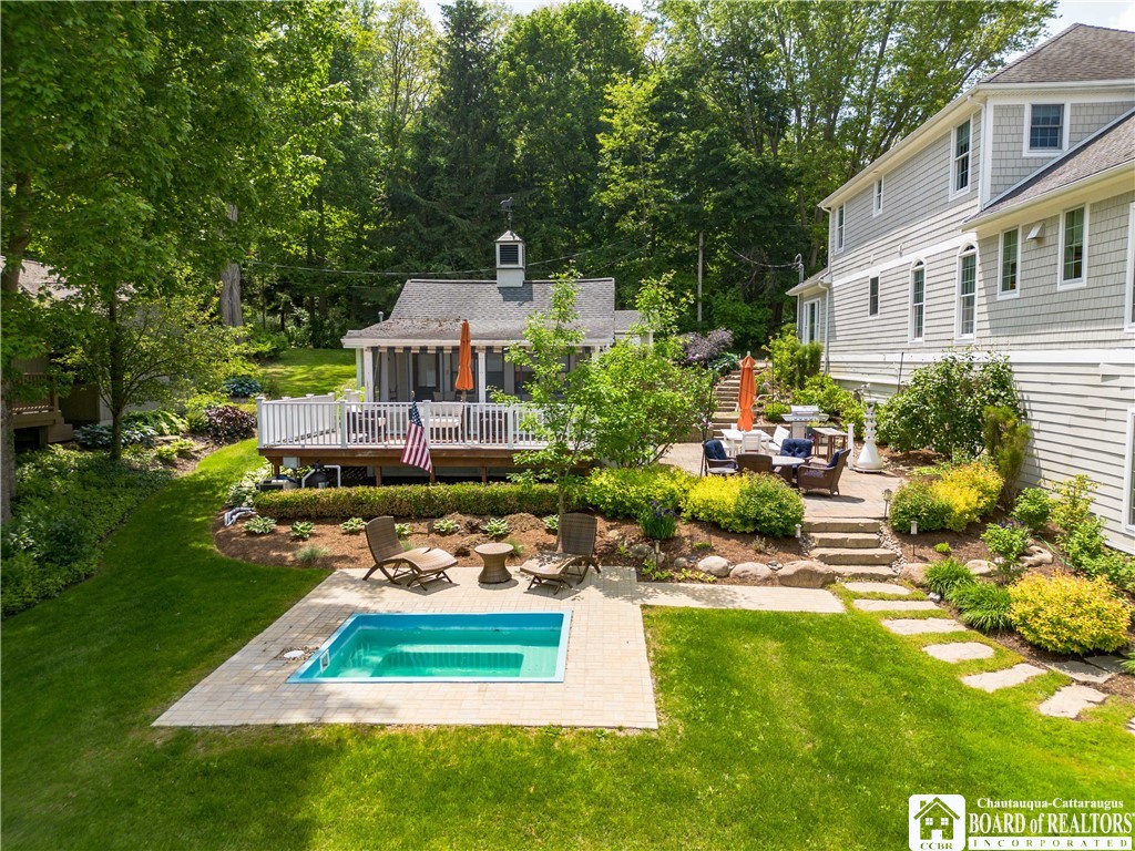 5024 and 5028 Katawka Road