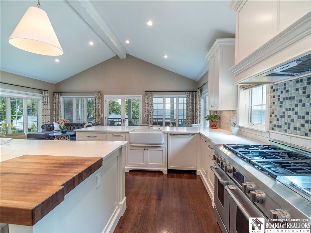 5024 and 5028 Katawka Road