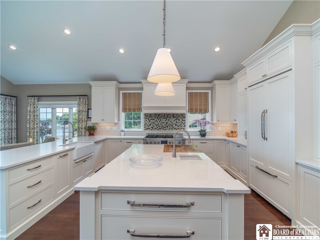 5024 and 5028 Katawka Road