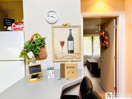 4483 Old Road Camelot 4483