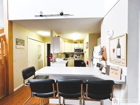 4483 Old Road Camelot 4483