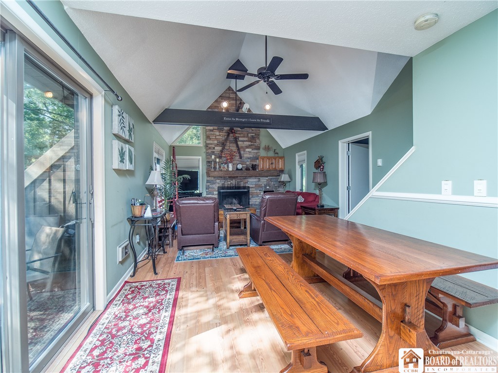 4468 Old Road Camelot 4468