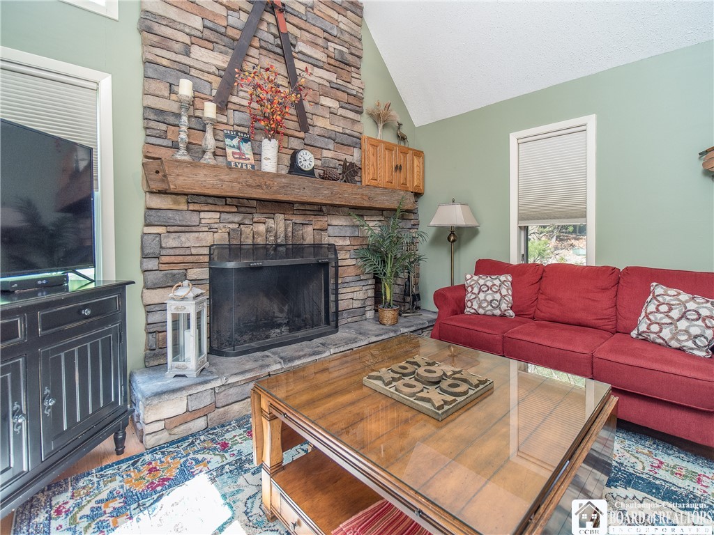 4468 Old Road Camelot 4468