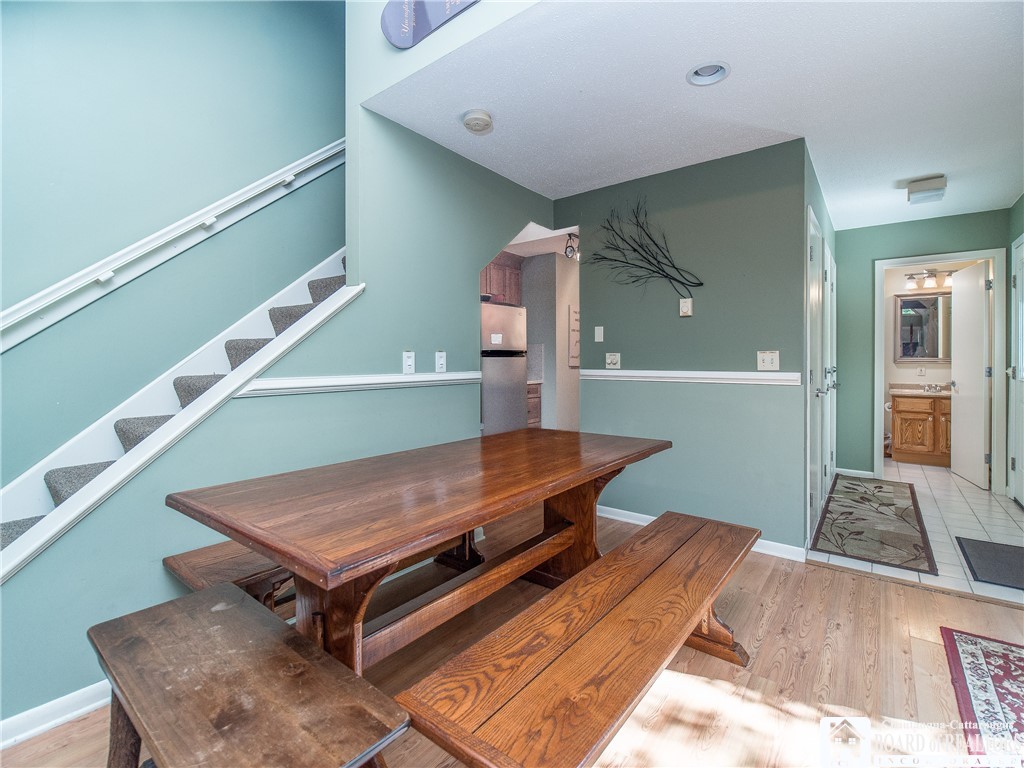 4468 Old Road Camelot 4468