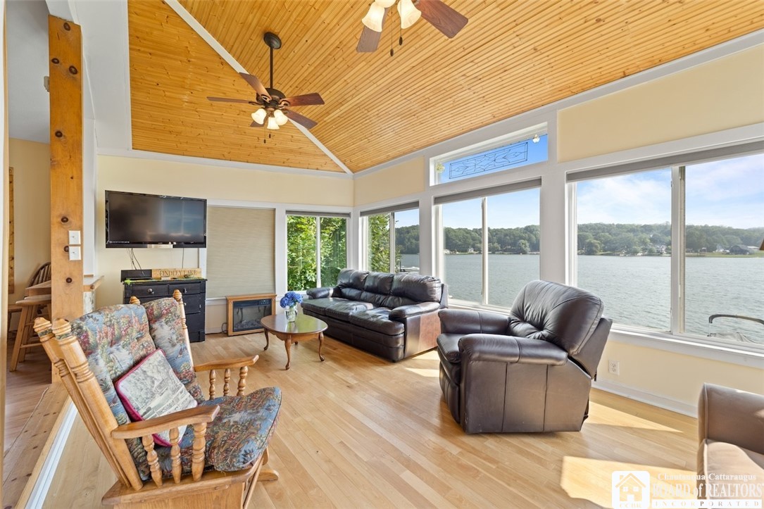 2638 Shadyside Road