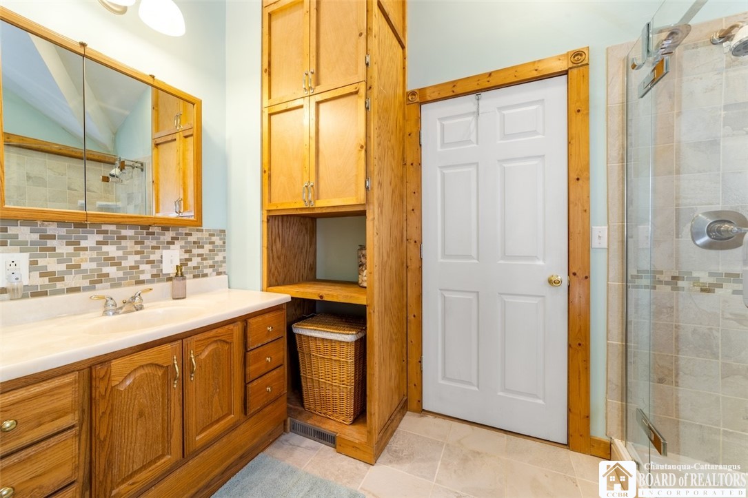 2638 Shadyside Road
