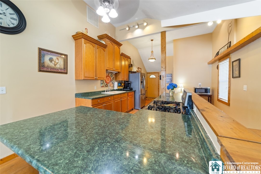 2638 Shadyside Road