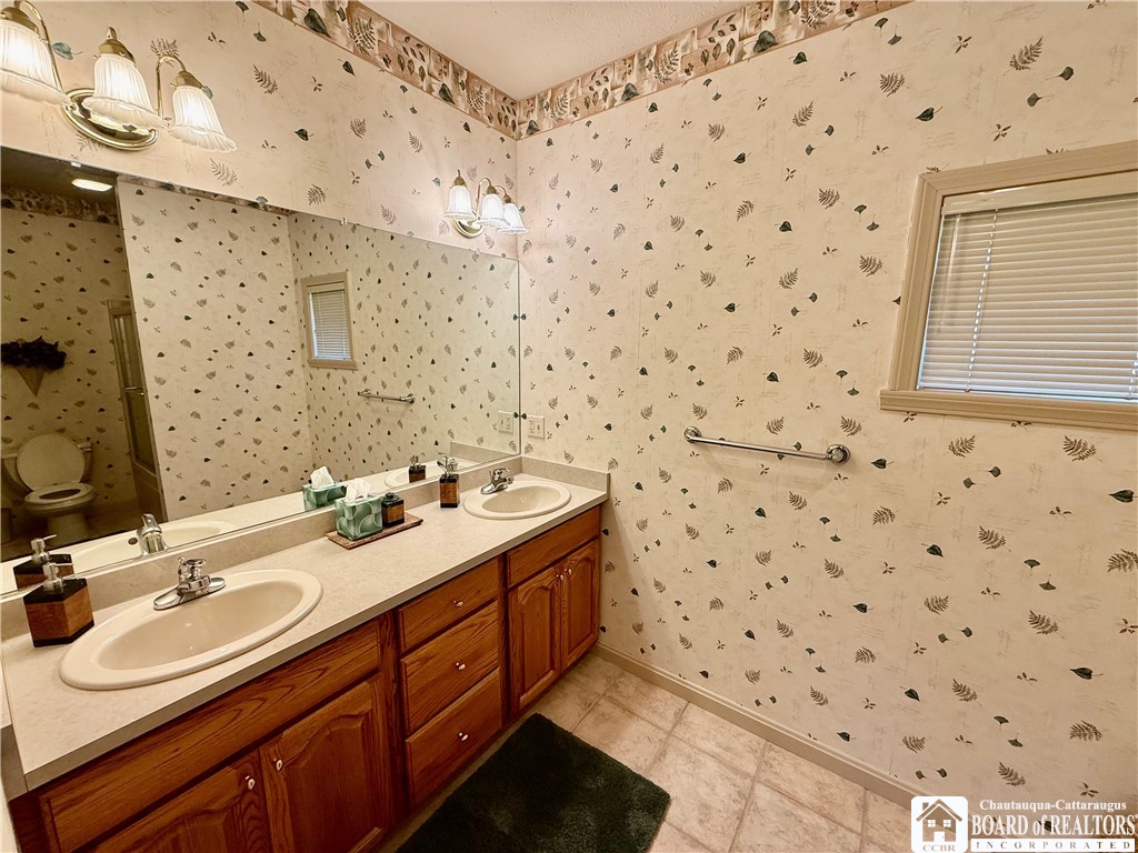 8009 Canterbury Drive 8009