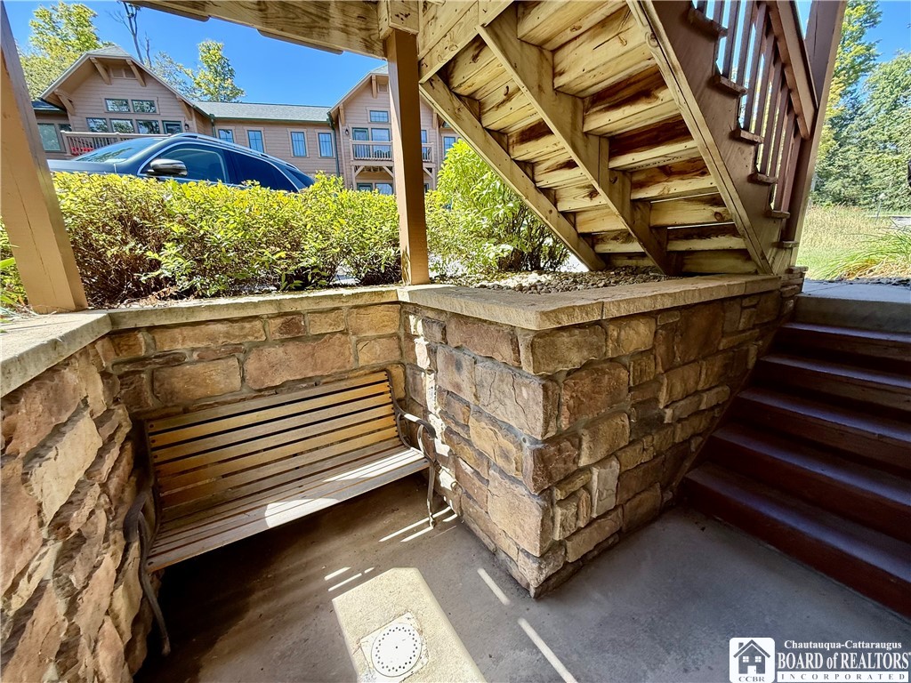 8009 Canterbury Drive 8009