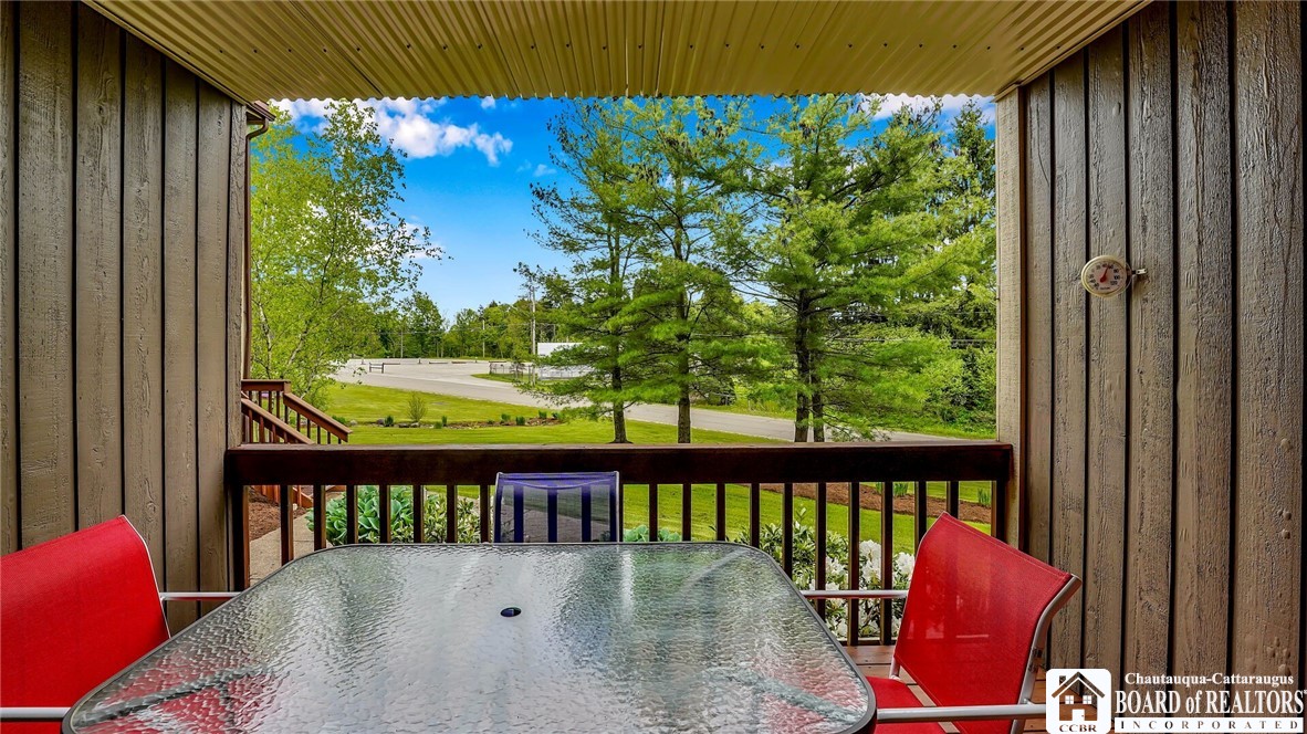 4455 Old Road Camelot 6-101