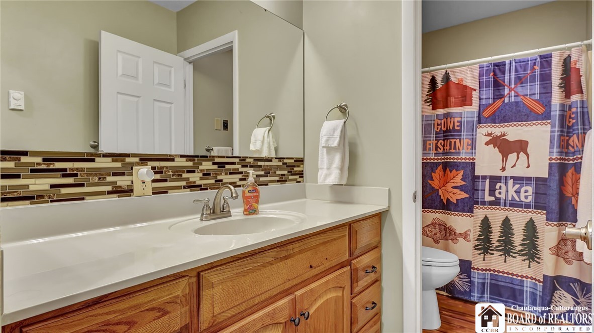 4455 Old Road Camelot 6-101