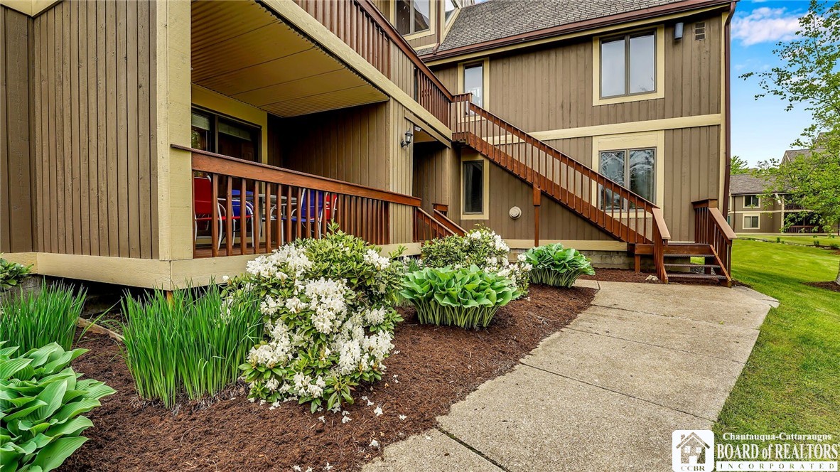 4455 Old Road Camelot 6-101