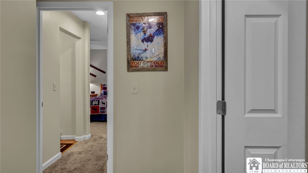 4455 Old Road Camelot 6-101