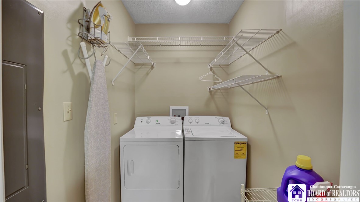 4455 Old Road Camelot 6-101