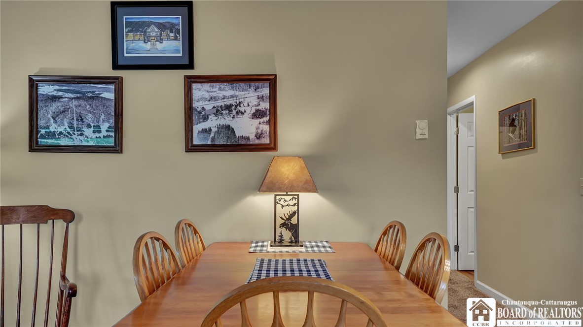 4455 Old Road Camelot 6-101