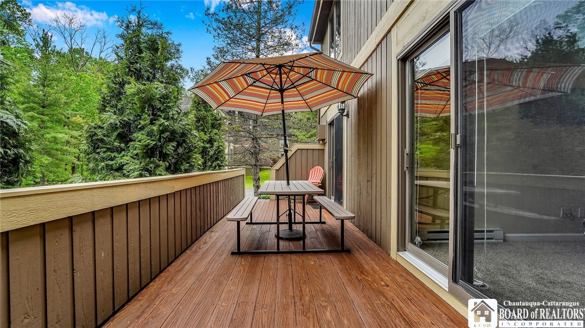 4455 Old Road Camelot 6-101