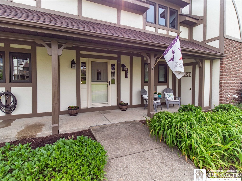 8237 Canterbury Drive