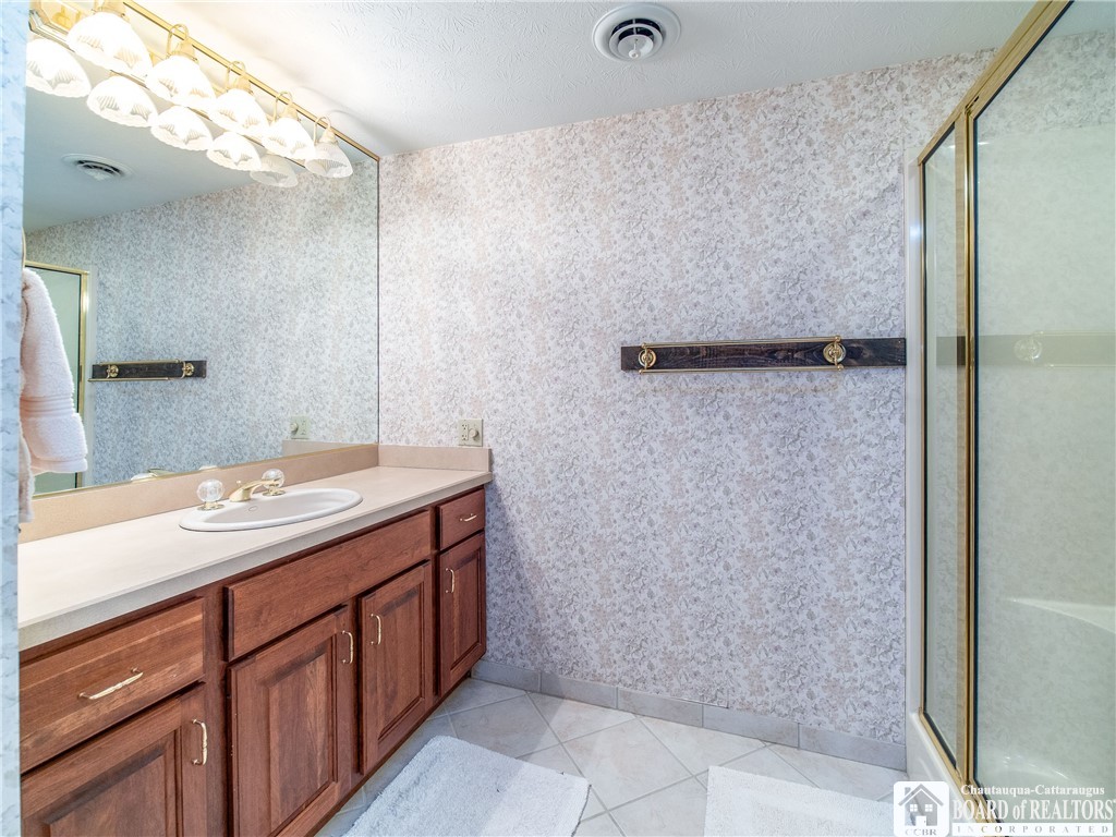 8415 Highlands Drive