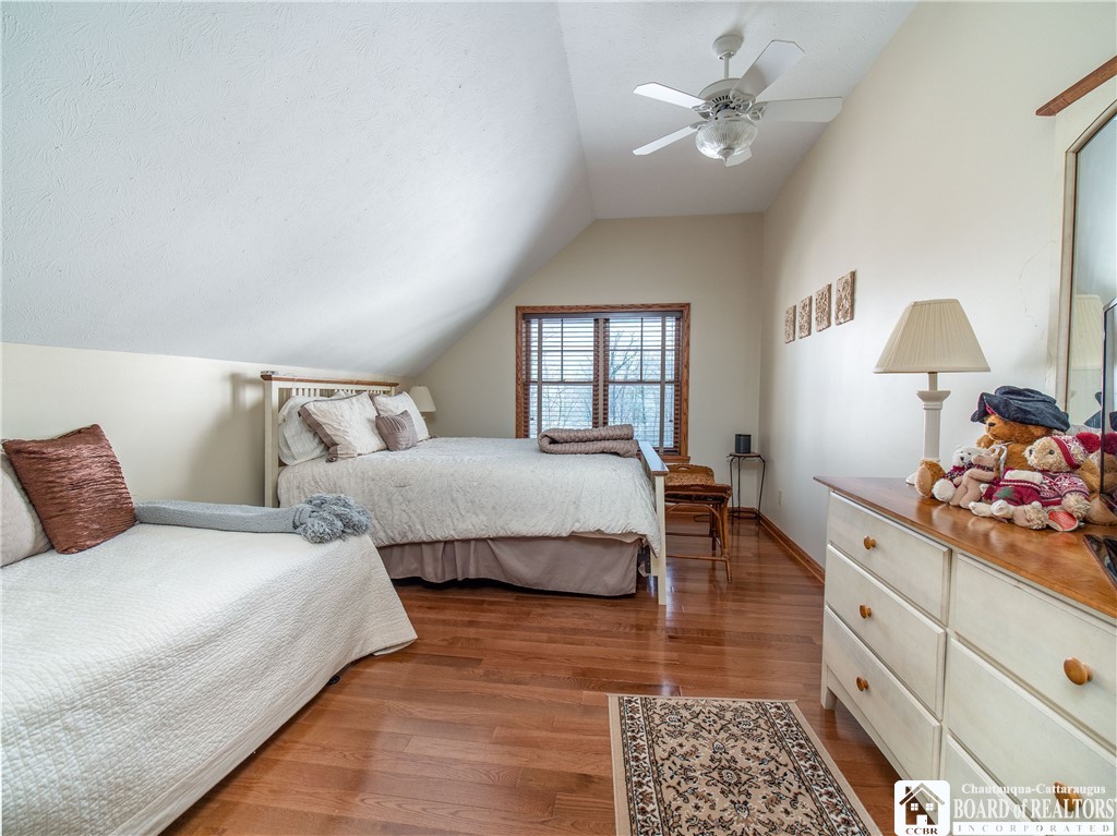 8415 Highlands Drive