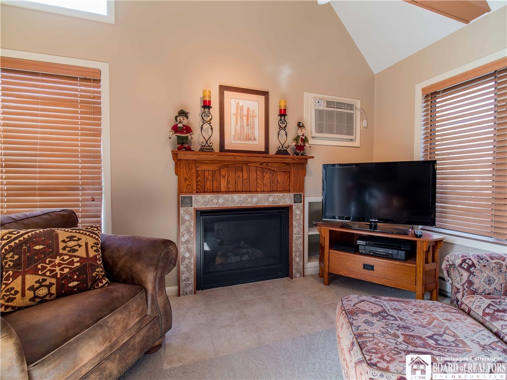 4418 Olde Road 4418