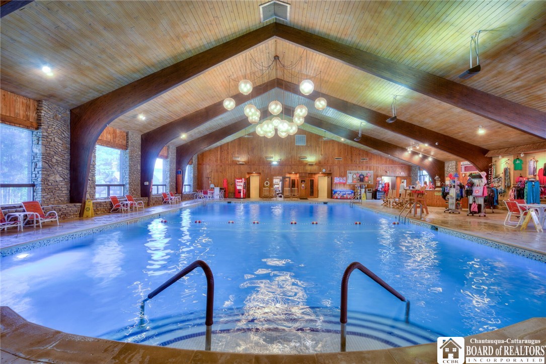 4433 Old Road Camelot