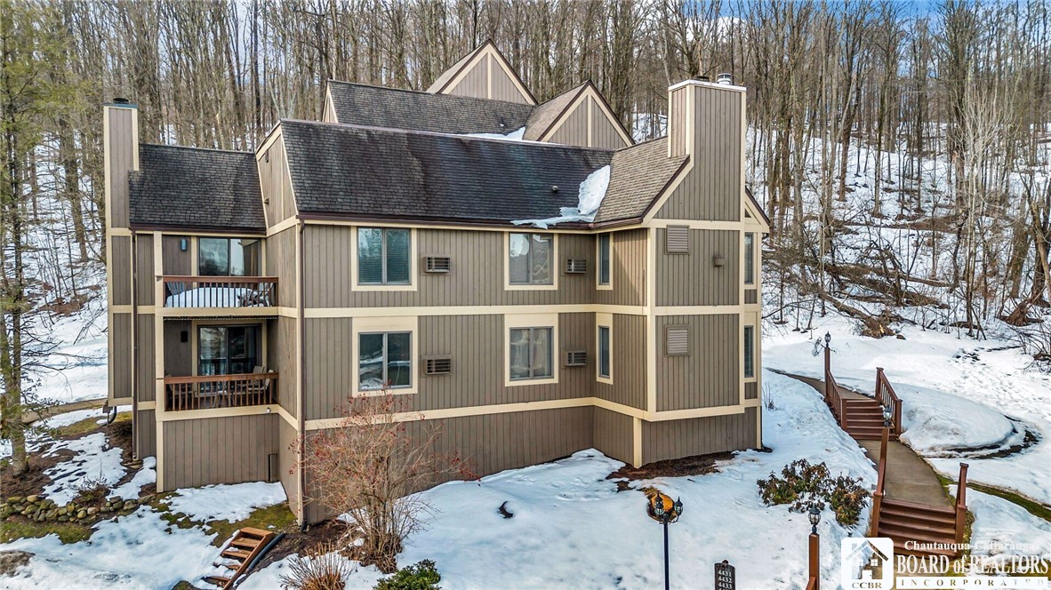 4433 Old Road Camelot