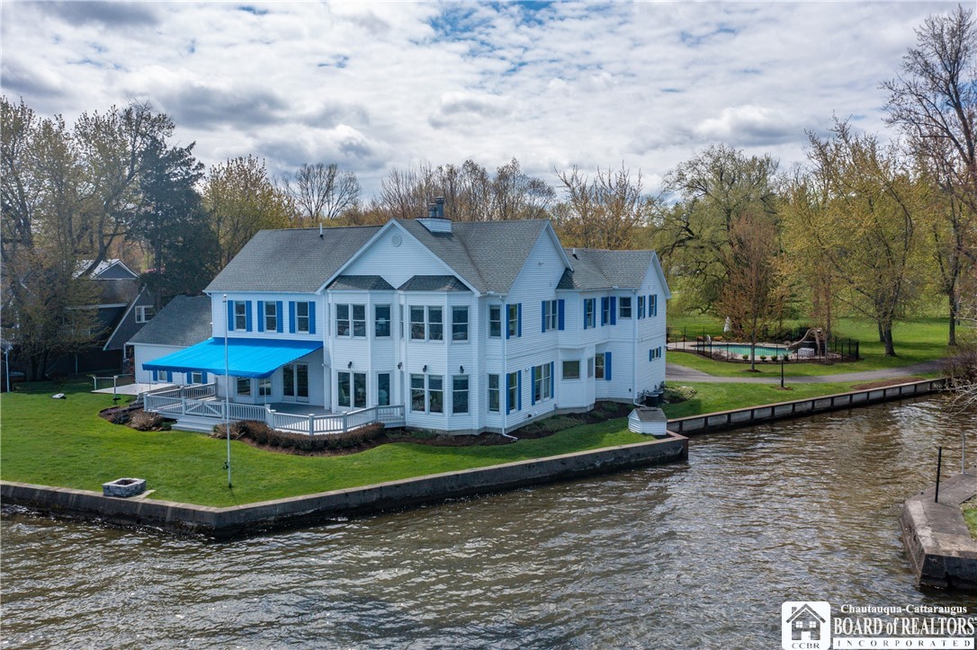5320 West Lake Road