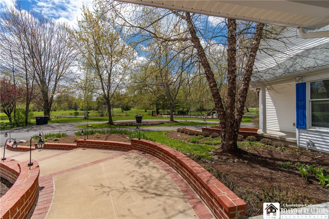 5320 West Lake Road