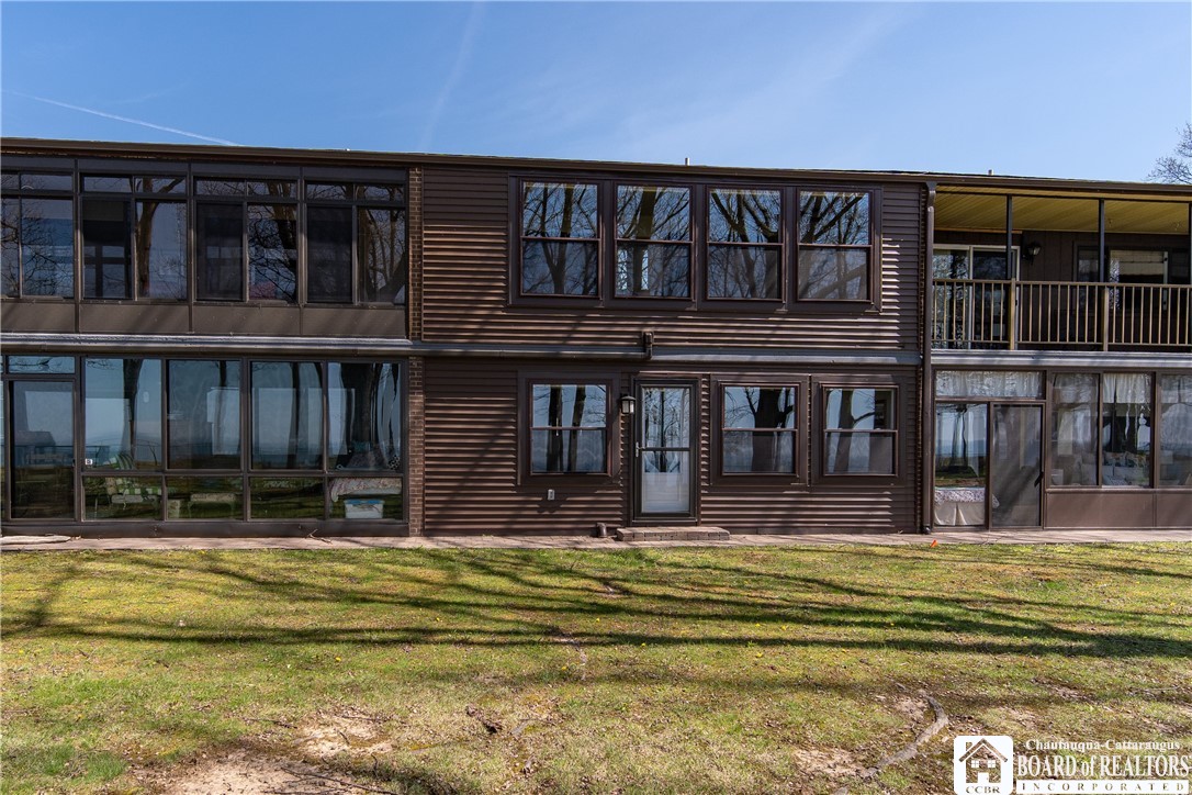 409 Edgewater Drive