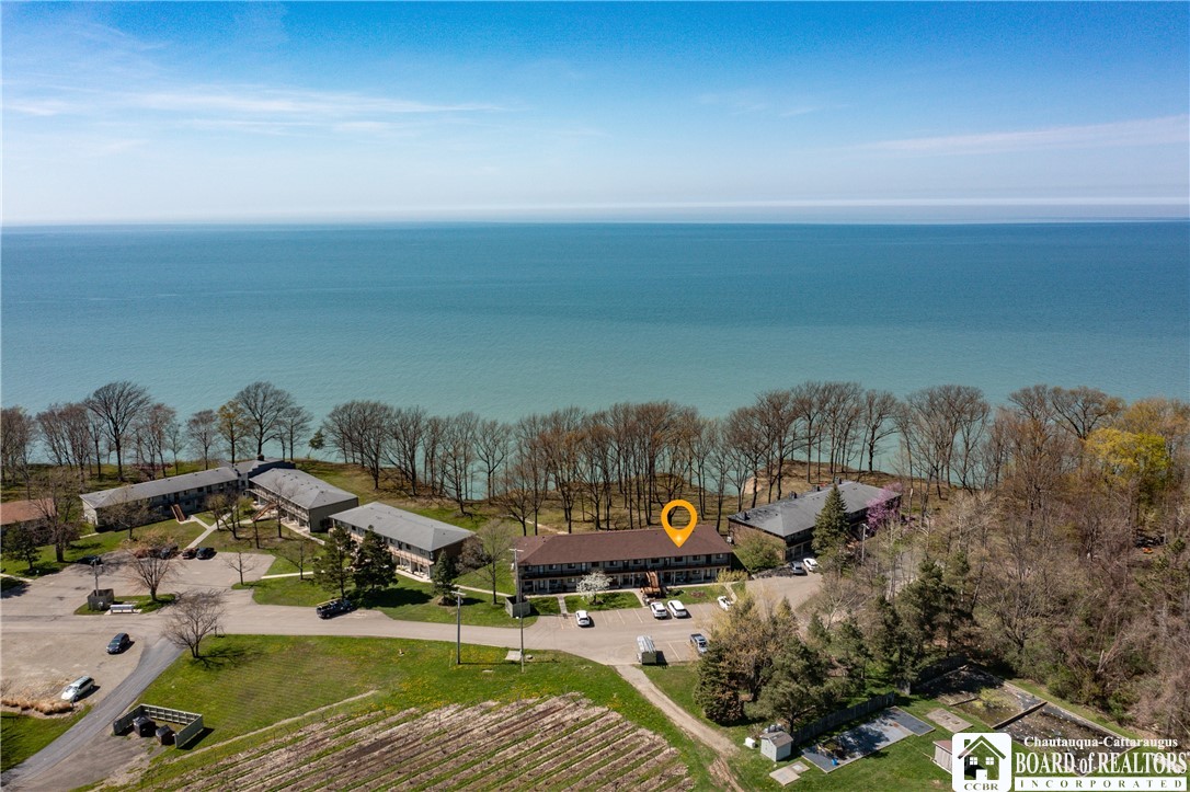 409 Edgewater Drive